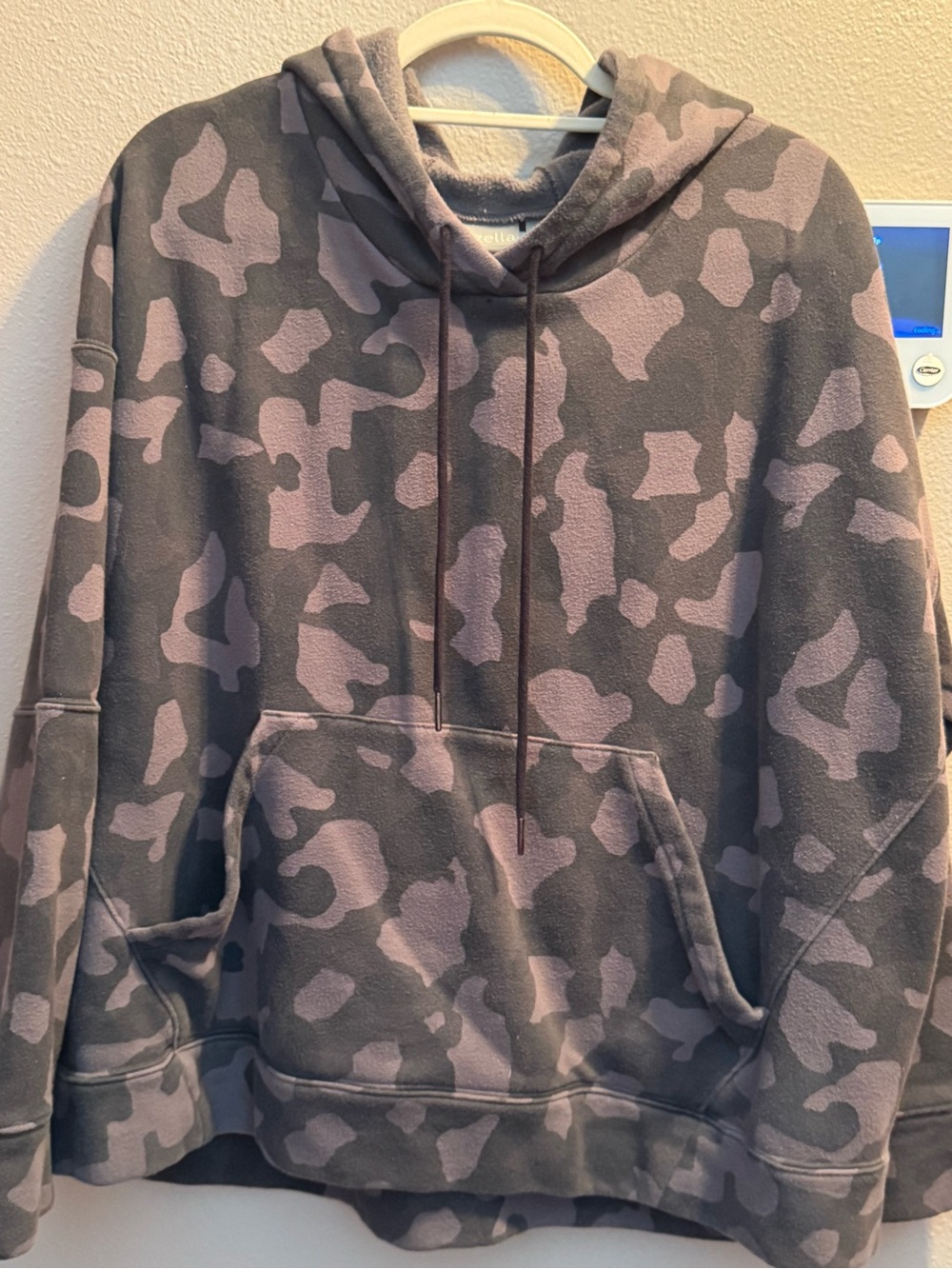 Zella Gray Camo Hooded Pullover